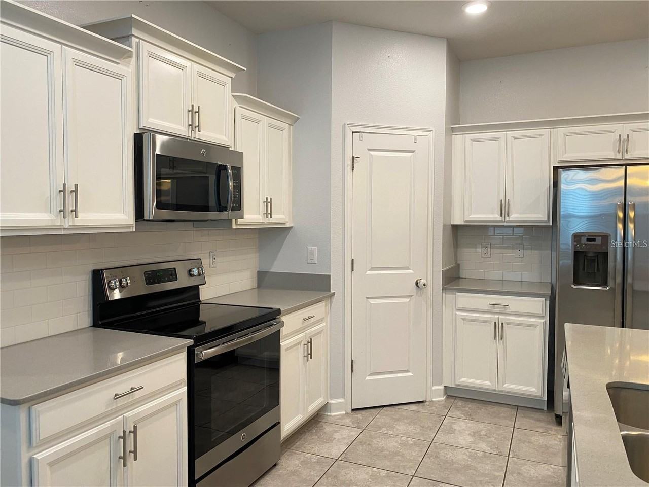 11055 Folklore Street - Photo 6 of 22