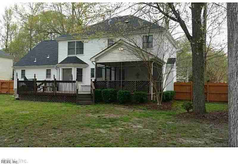 840 Beckley Ln - Photo 2 of 21