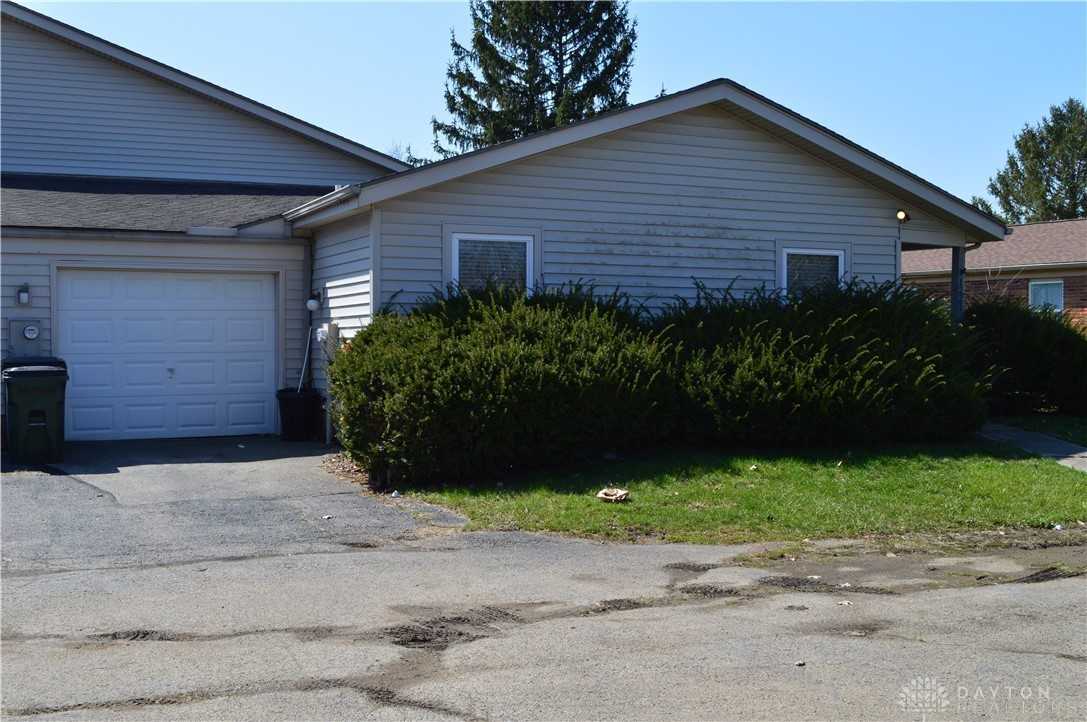 1221 Robbins Run Ct - Photo 2 of 21