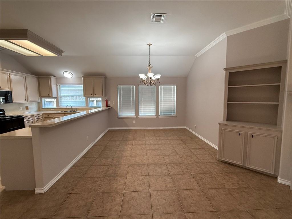 2505 Fleece Dr - Photo 4 of 29