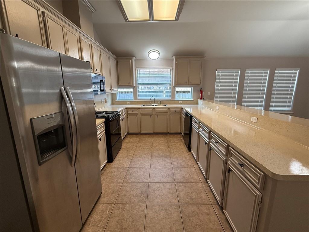 2505 Fleece Dr - Photo 6 of 29