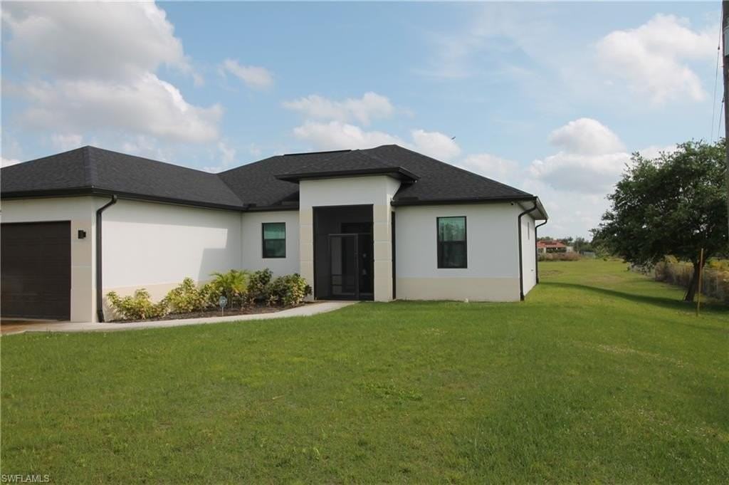 4022 24th Ave Ne - Photo 2 of 19