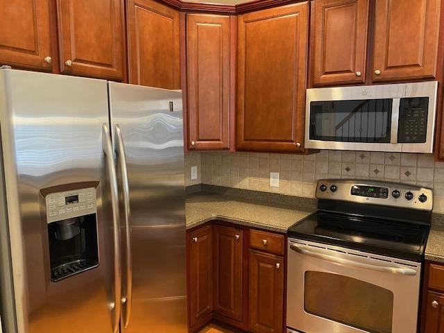 8029 Thrush Ridge Ln - Photo 4 of 16