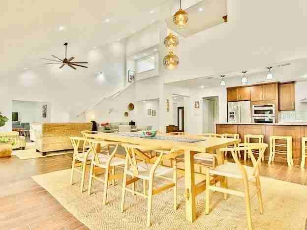 9208 Hidden Bay Lane - Photo 4 of 26