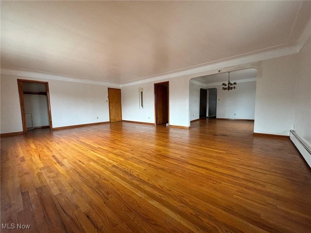 29436 Euclid Ave - Photo 2 of 14