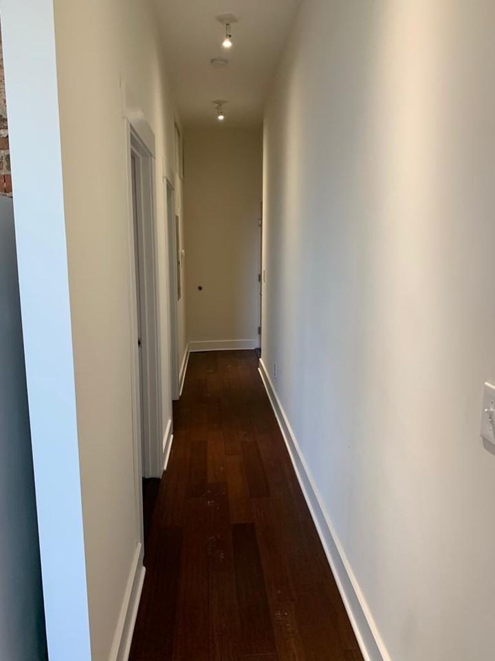 1501 Vine St #403 - Photo 6 of 11
