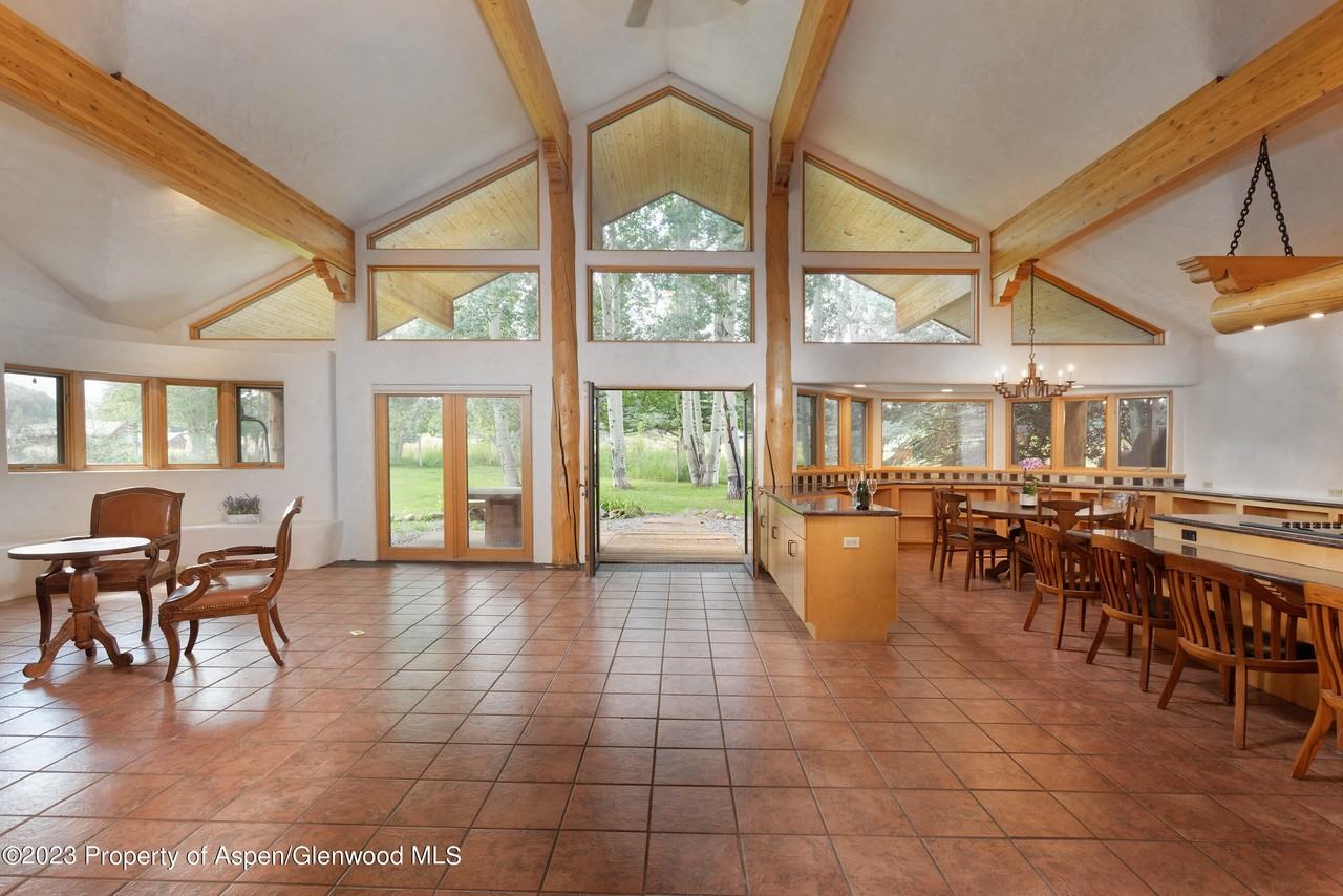 7282 Upper River Rd - Photo 3 of 33