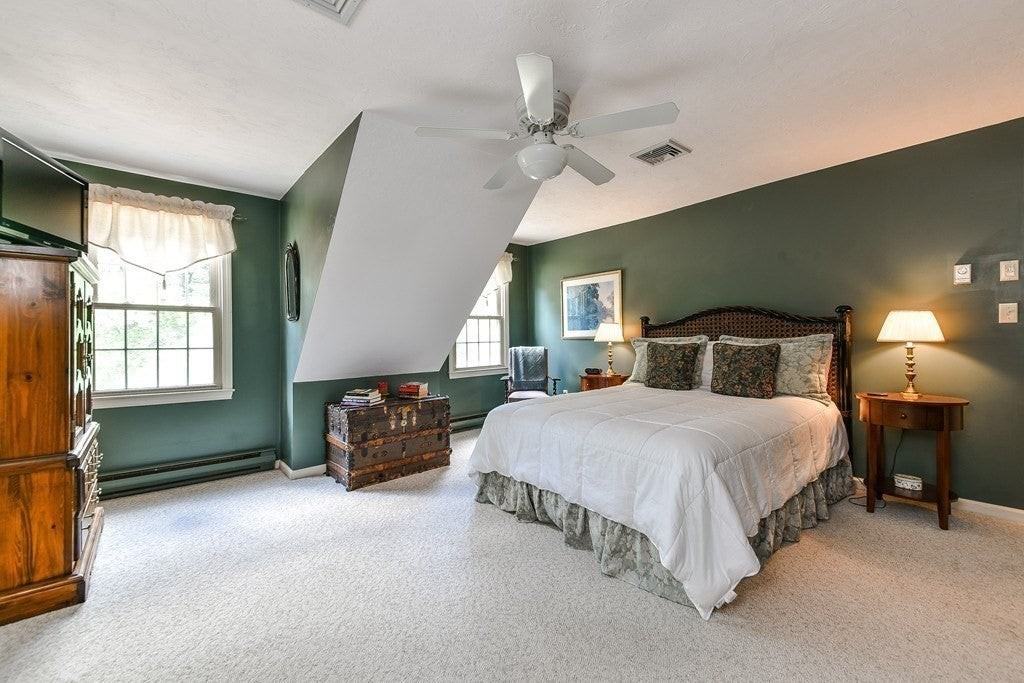 62 Spencer St - Photo 6 of 7