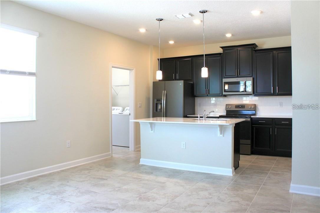 11007 Bookmark Ln - Photo 4 of 16