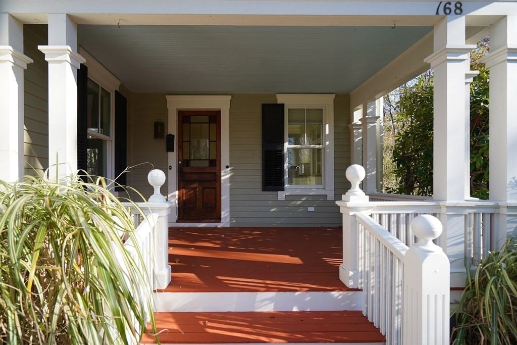 168 S Washington St - Photo 3 of 40