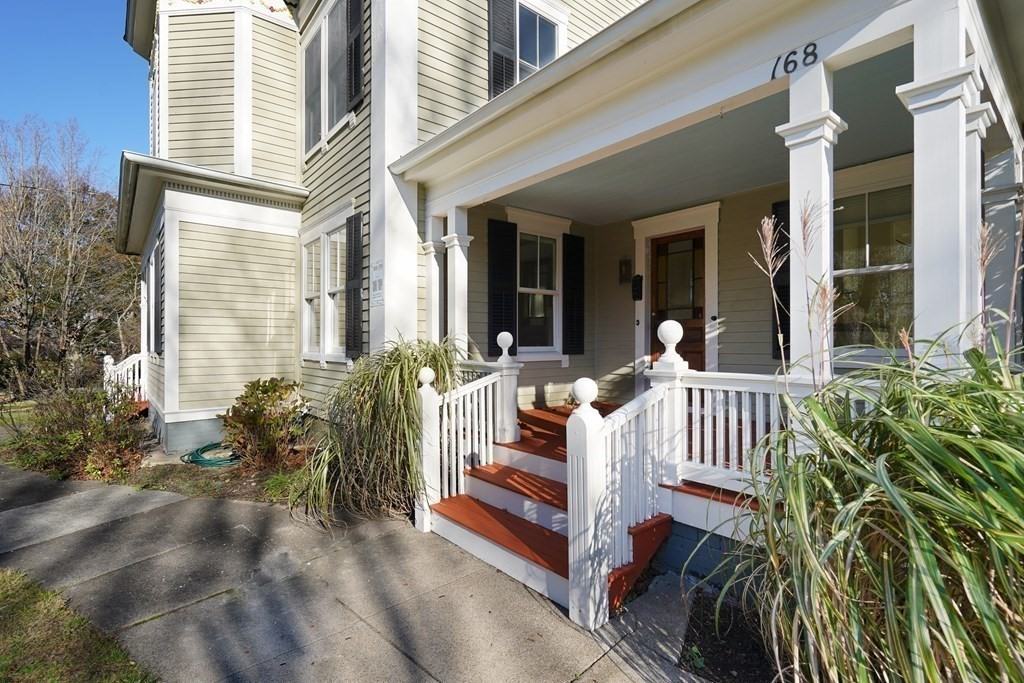 168 S Washington St - Photo 5 of 40