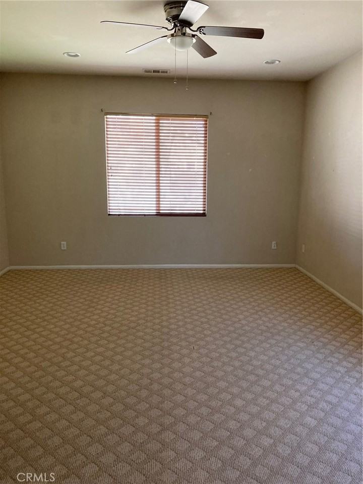 1388 Burdock Street - Photo 3 of 4