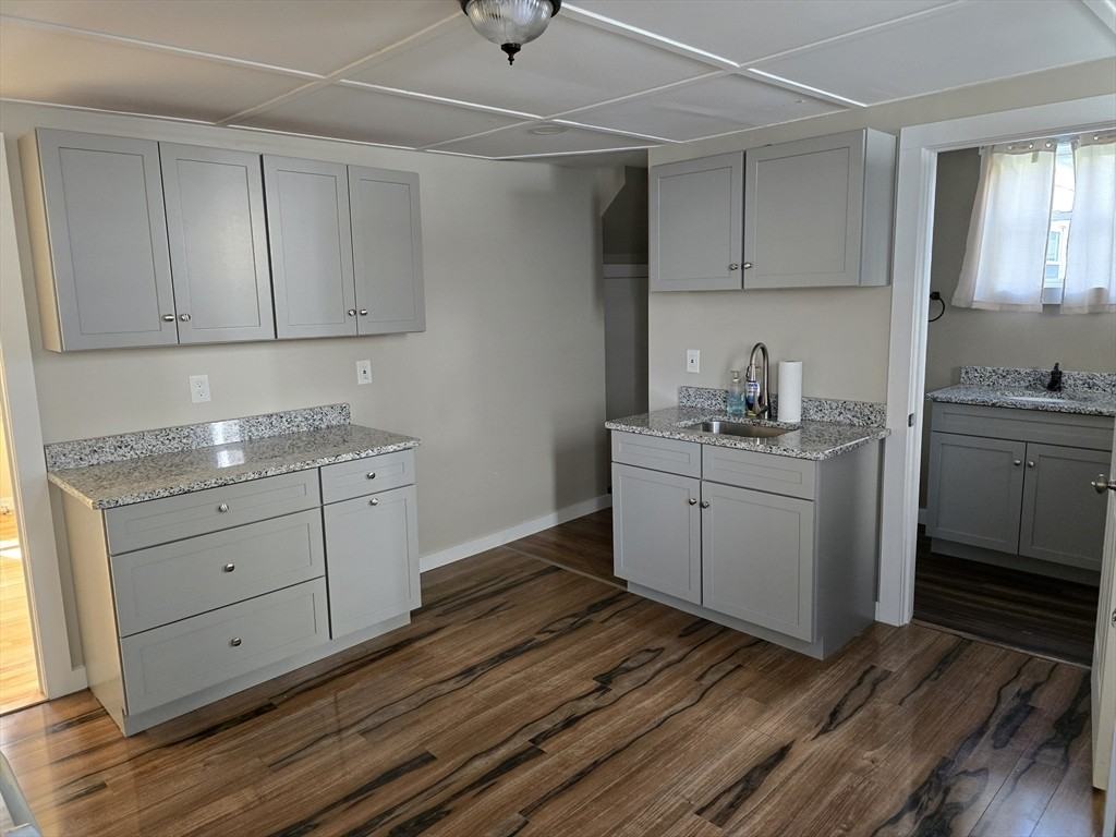 32 Summer St ##2 - Photo 2 of 7