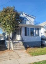 82 Hazelwood Ave - Photo 1 of 1