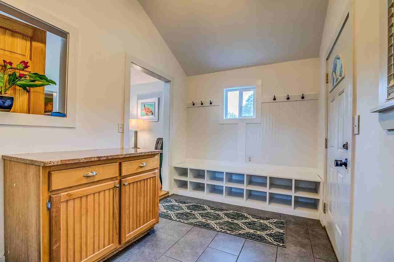 728 Riverland Dr - Photo 3 of 29