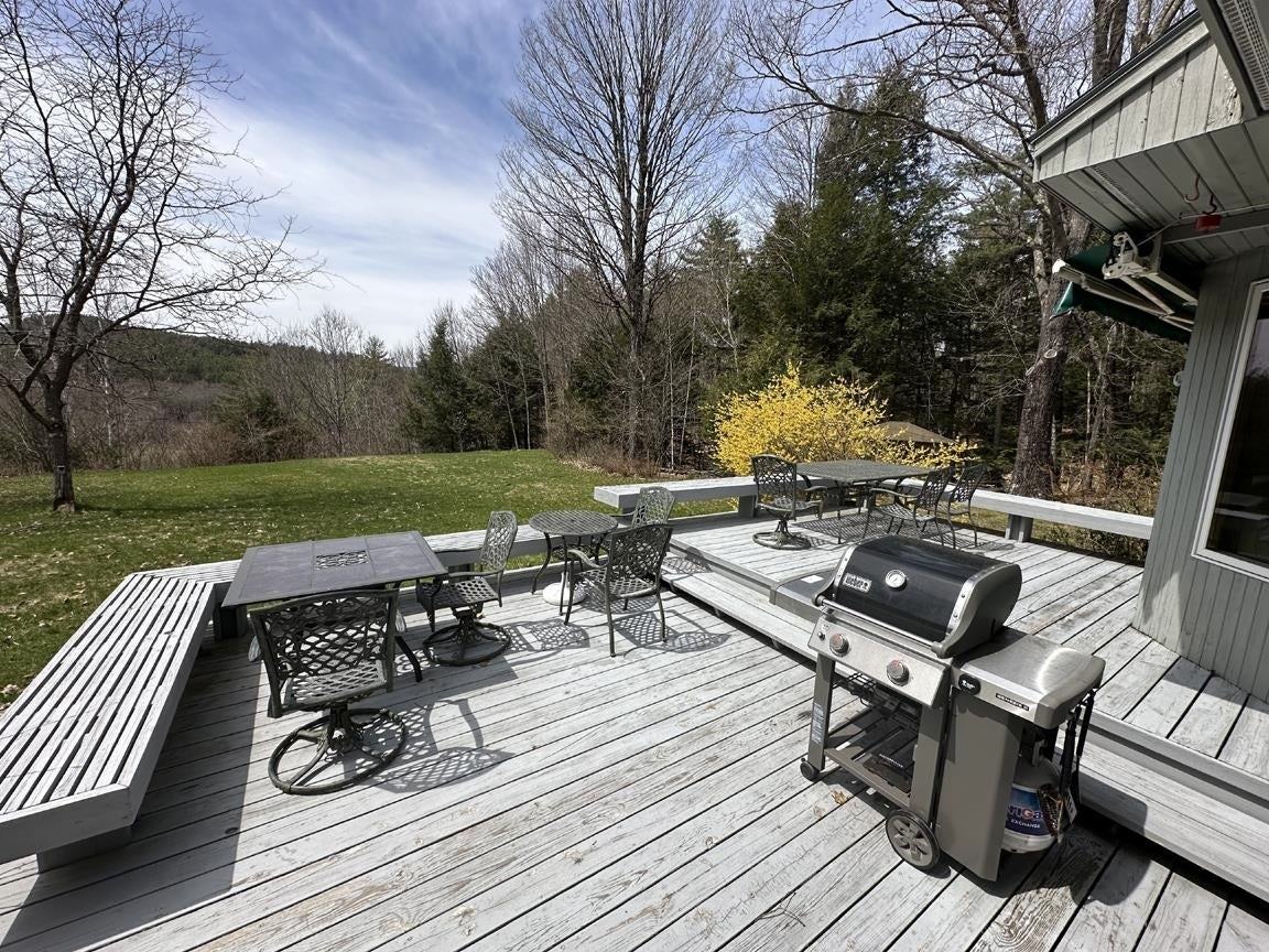 2425 Buffalo Rd - Photo 4 of 44