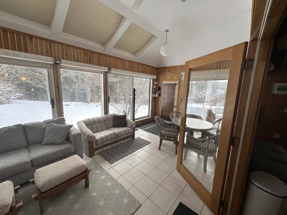 2425 Buffalo Rd - Photo 6 of 44