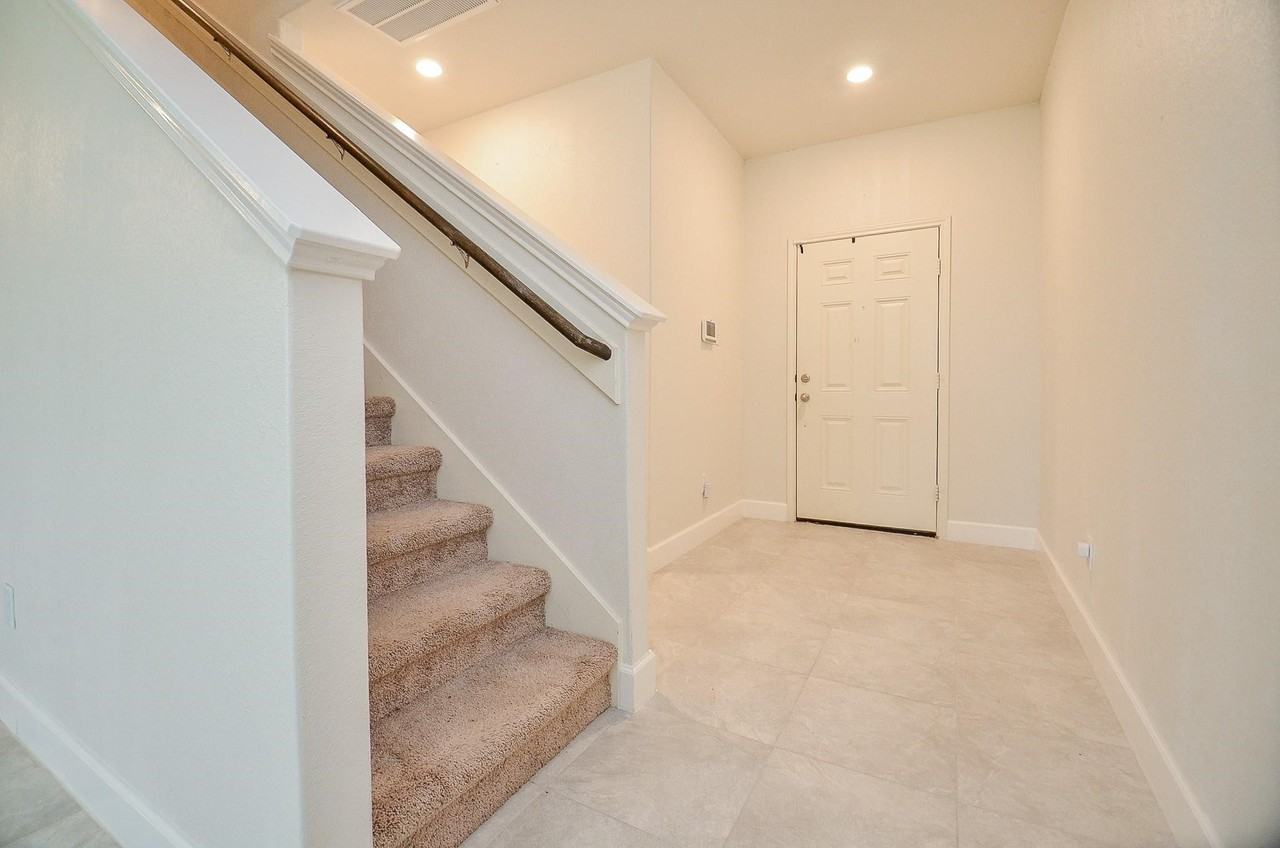 7838 Vacek Meadows Loop - Photo 4 of 31