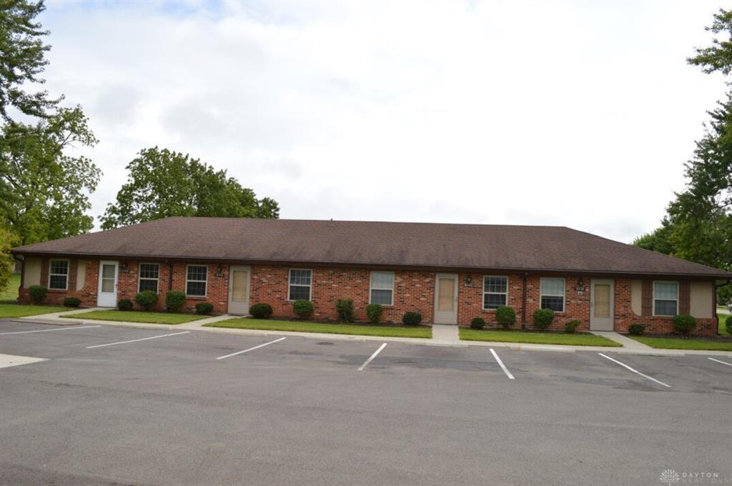 8344 Woodgrove Ct - Photo 2 of 13
