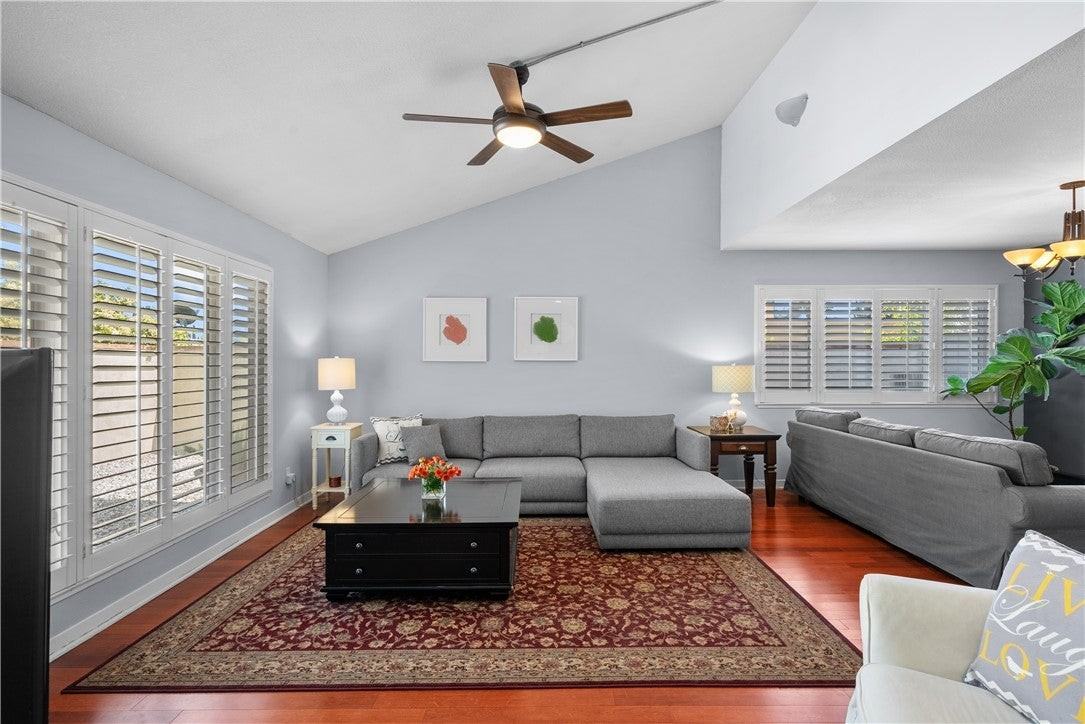 10851 Brookfield Rd - Photo 2 of 7