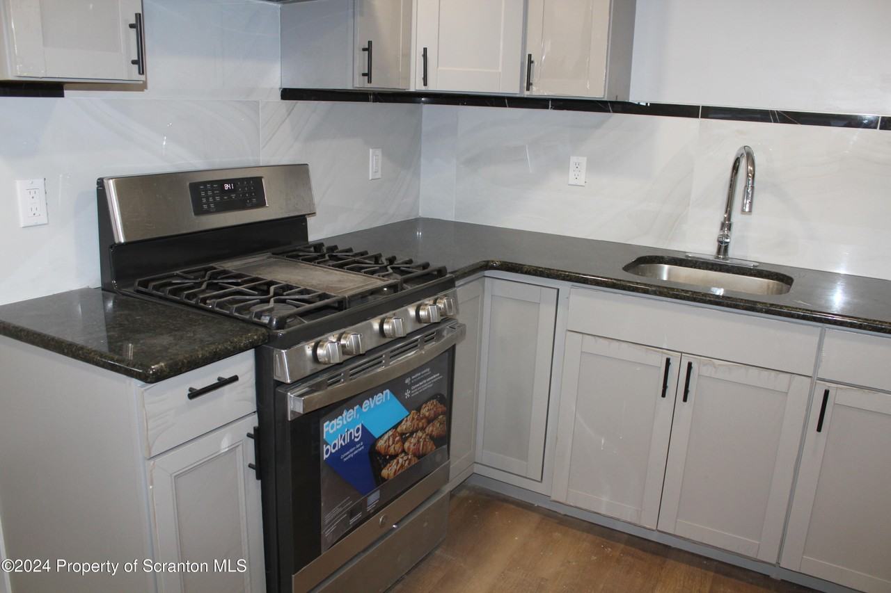 414 15th Ave - Photo 6 of 20