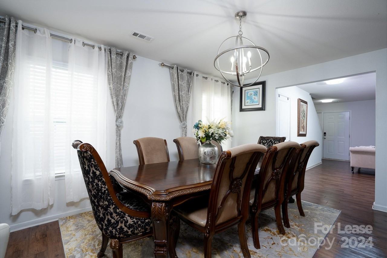 4075 Long Arrow Dr - Photo 3 of 24