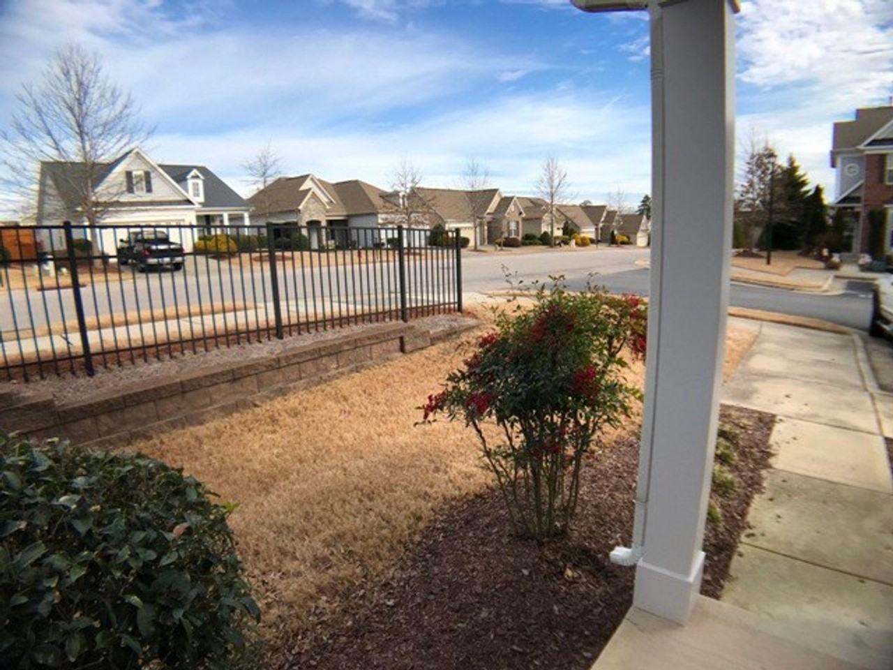 2802 Corbett Grove Dr - Photo 2 of 28