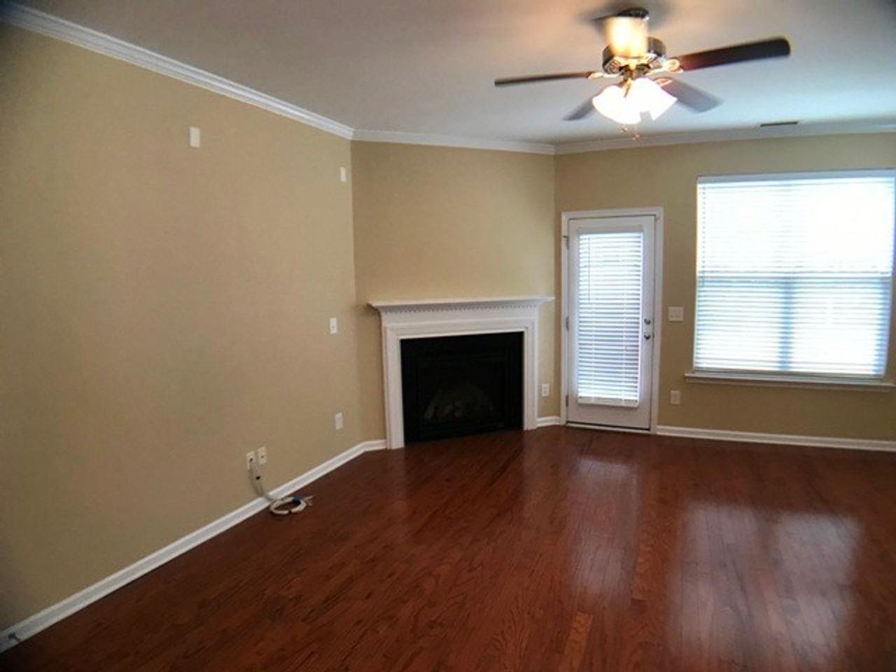 2802 Corbett Grove Dr - Photo 6 of 28