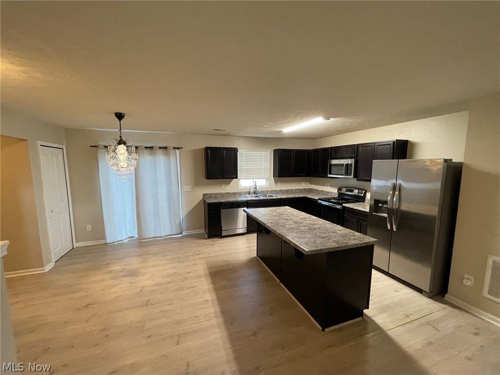 10349 Liberty Cv - Photo 3 of 17