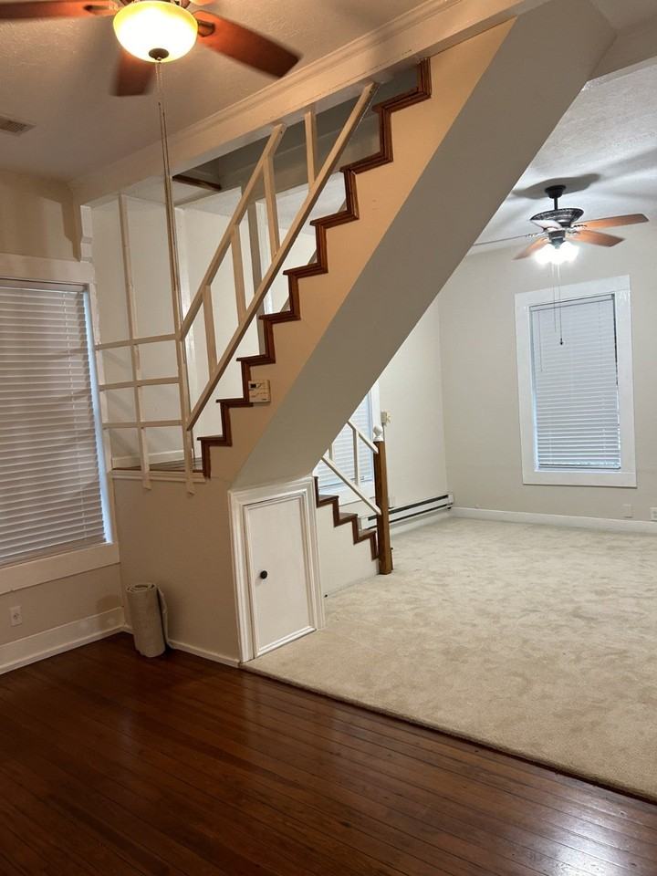 1617 21st St - Photo 2 of 18