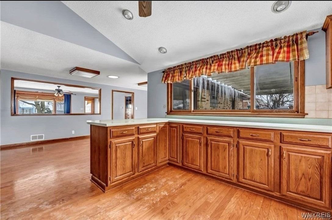 88 Seton Rd - Photo 3 of 23