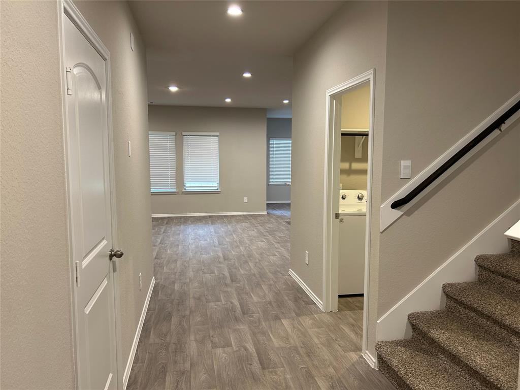 40434 Garden Heights Ln - Photo 2 of 31