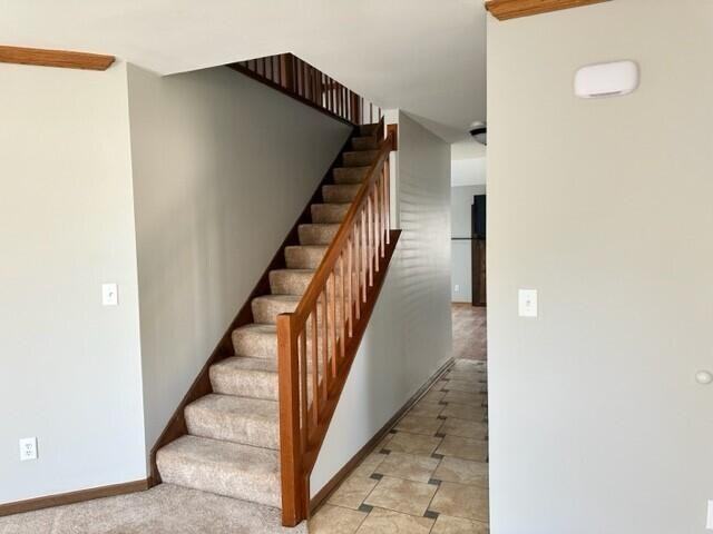 9431 68th St - Photo 6 of 19