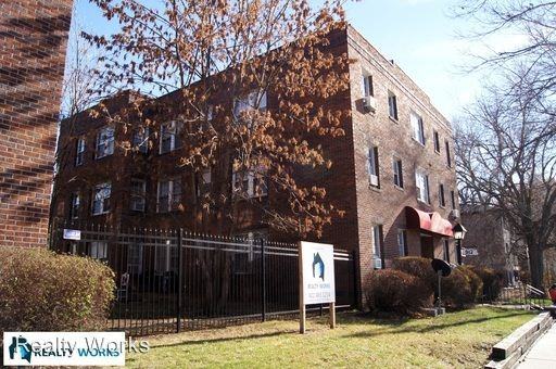 912 South 17th Street, Apts. 1-12 - Photo 3 of 4