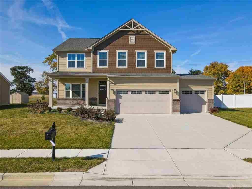 1109 Red Maple Dr - Photo 3 of 50