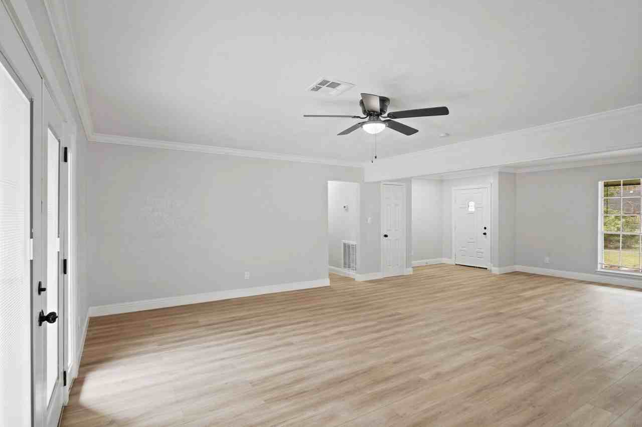 1310 Burning Tree Rd - Photo 6 of 25