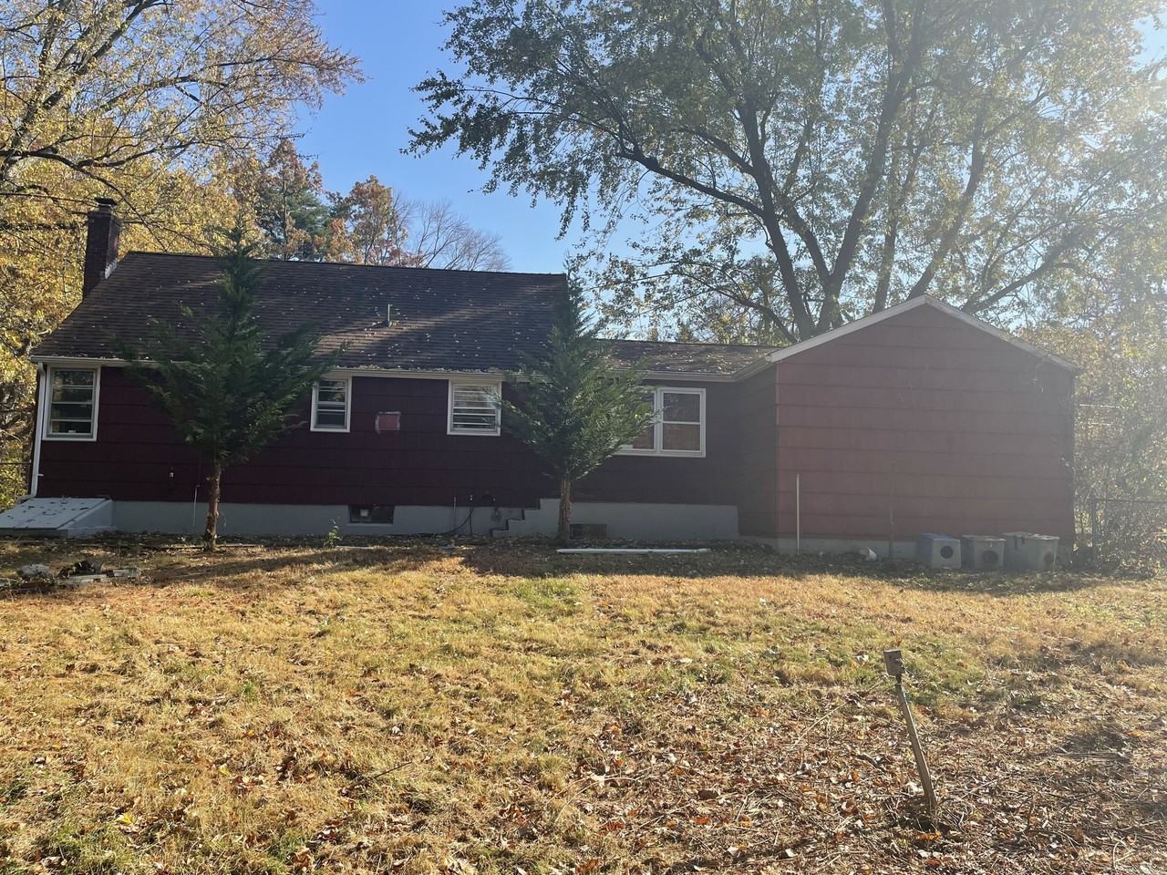 13 Vance Dr - Photo 2 of 10