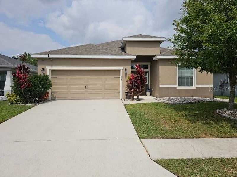 117 Sandestin Dr - Photo 2 of 34