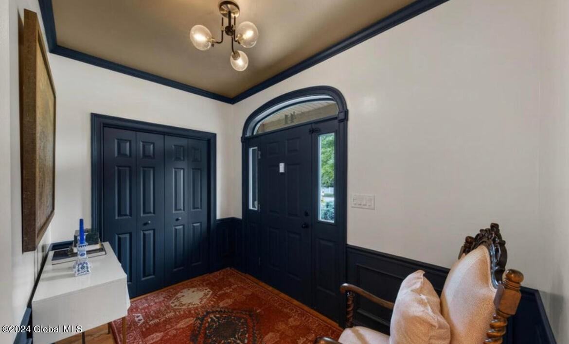 41 Waterview Dr - Photo 3 of 49