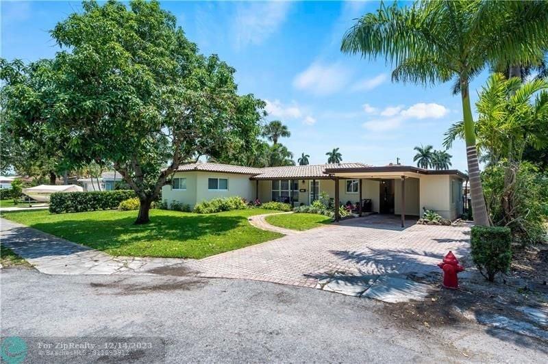 1316 Tangelo Isle - Photo 3 of 39