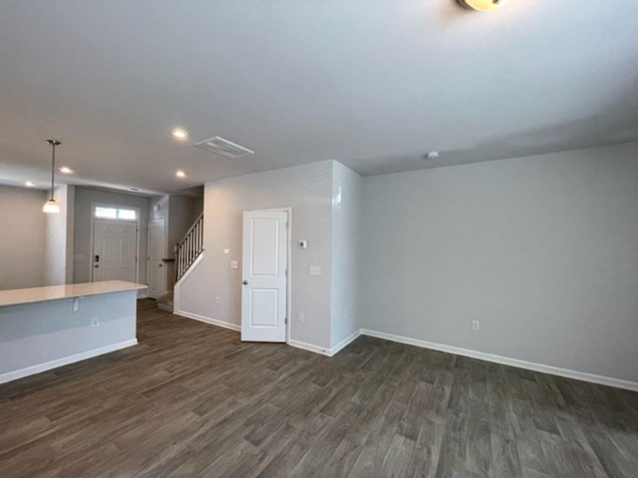 1107 Cameron Way - Photo 6 of 22