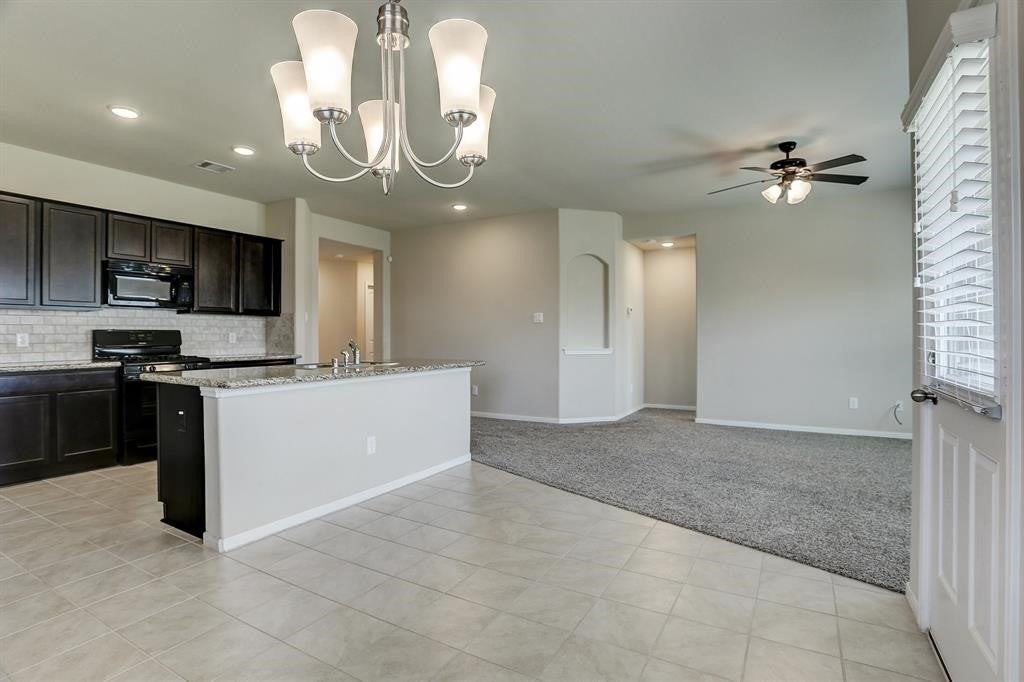 2918 Indwarra Ct - Photo 3 of 10