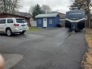 333 1/2 Garfield Ave - Photo 4 of 50