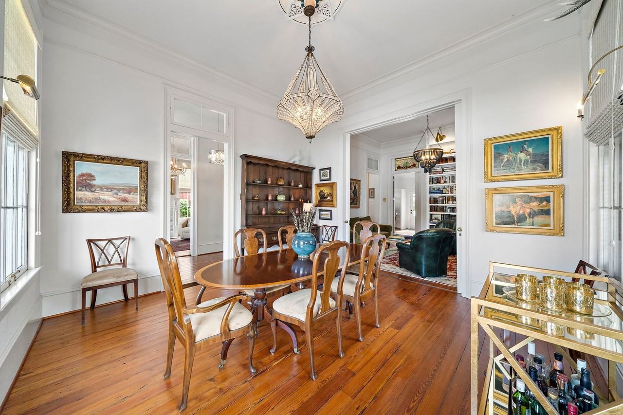 1217 Church St - Photo 5 of 42