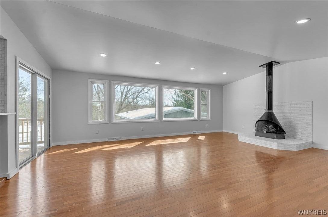 128 Old Glenwood Rd - Photo 5 of 44