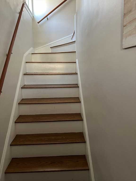 45 Linwood St ##2 - Photo 2 of 14