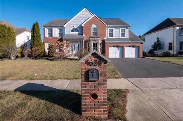 4624 Concord Cir - Photo 3 of 12
