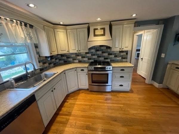 18 Prospect Hill Dr - Photo 3 of 34