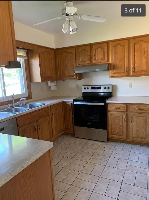 6132 Torrington Rd - Photo 3 of 11