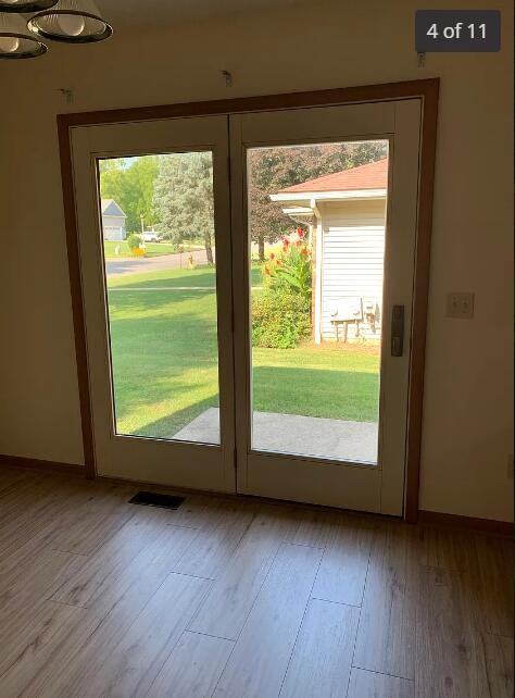 6132 Torrington Rd - Photo 4 of 11